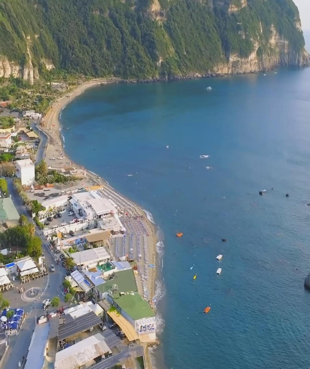 Appartamento A Due Passi Dal Mare Ischia Buitenkant foto